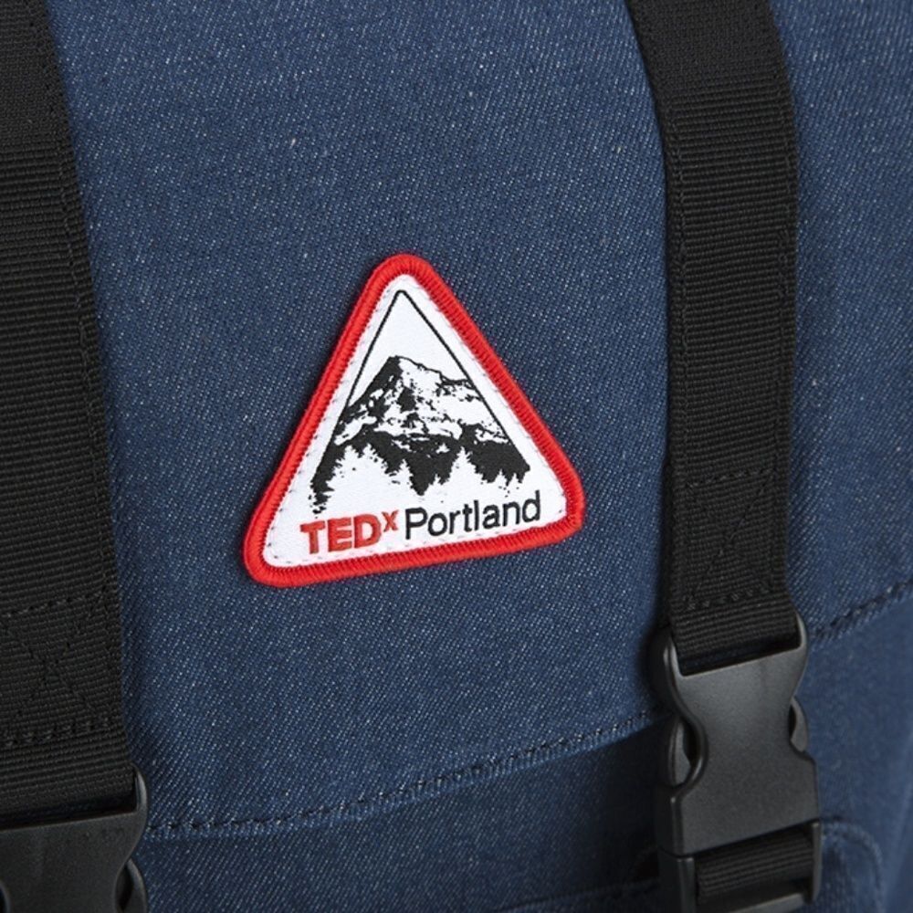 RARE NIKE TedX Portland Oregon Rare Backpack Blue Denim Red Mount Hood Graphic - Picture 2 of 6